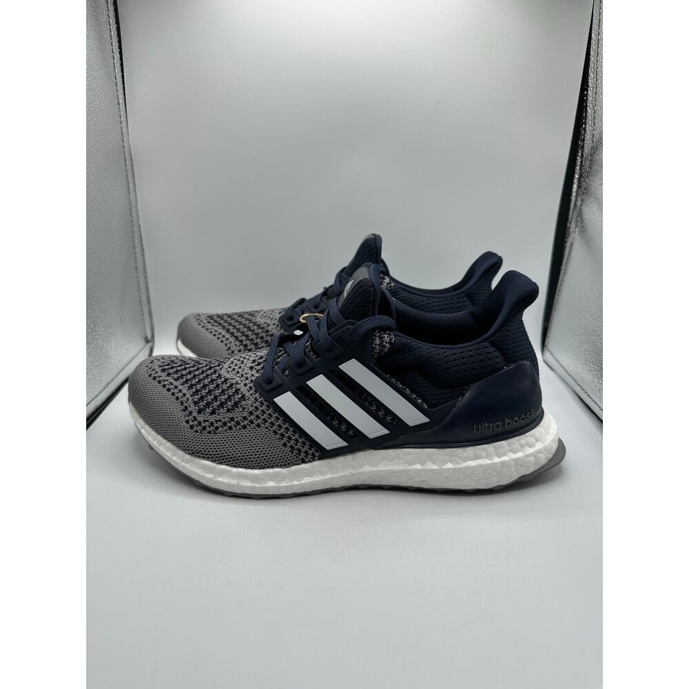 Adidas UltaBoost 1.0 “Legend Ink” size 7 men’s